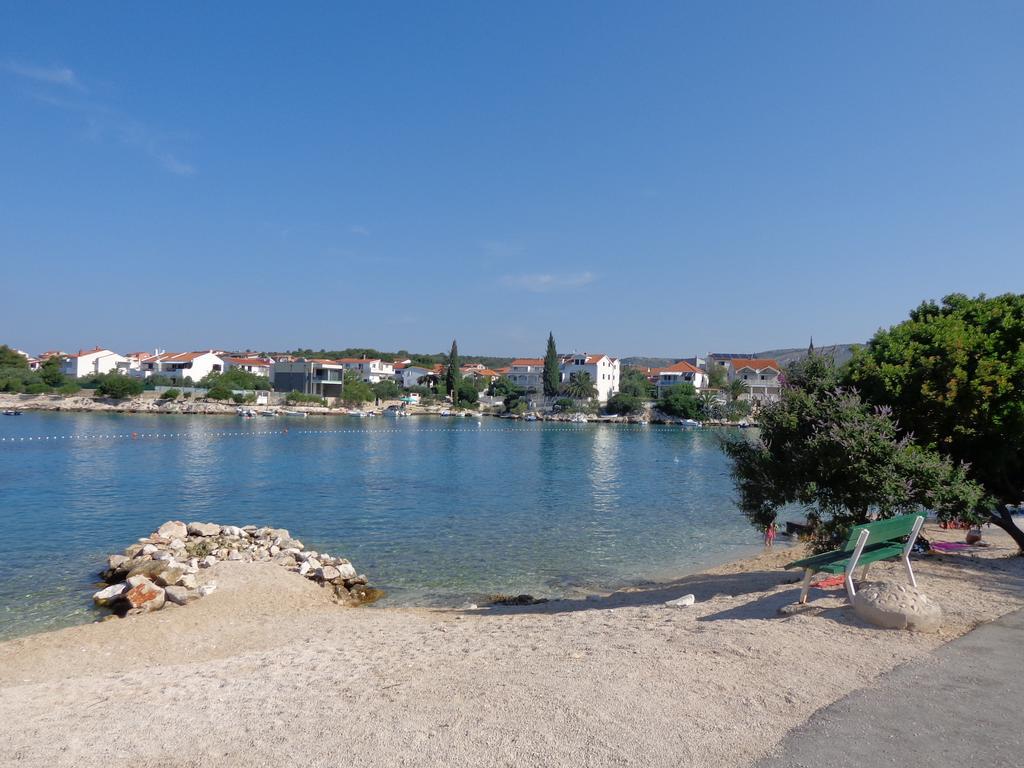 Villa Palas Apartments Rogoznica  Esterno foto